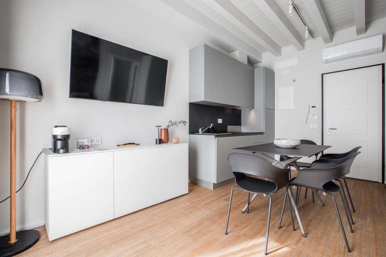 Ah Villaglori Boutique Apartments Brescia Esterno foto