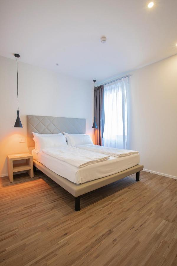 Ah Villaglori Boutique Apartments Brescia Esterno foto