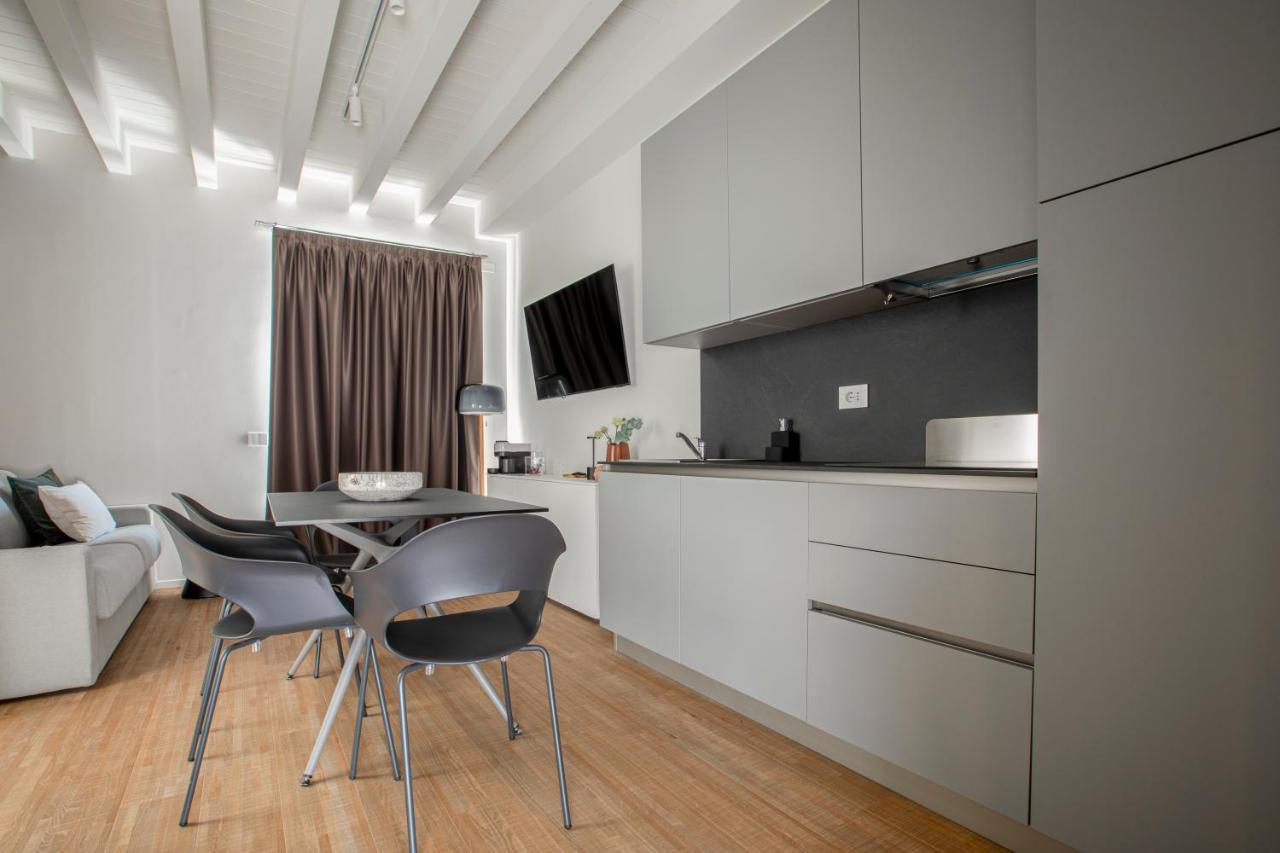 Ah Villaglori Boutique Apartments Brescia Esterno foto