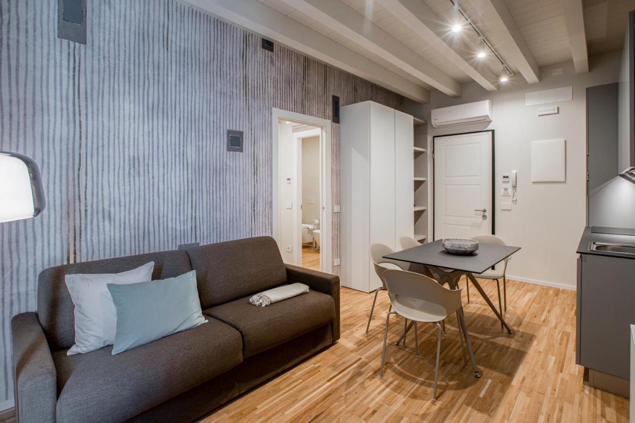 Ah Villaglori Boutique Apartments Brescia Esterno foto
